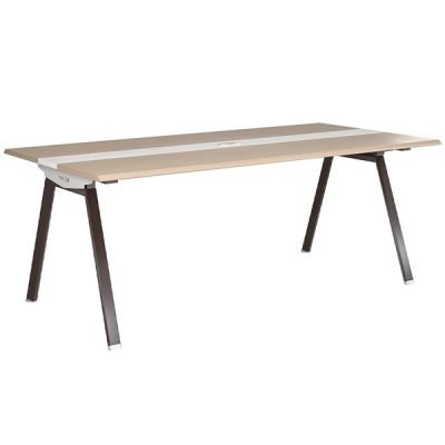 Bàn họp chân thép 1m8 NTVH1810C17