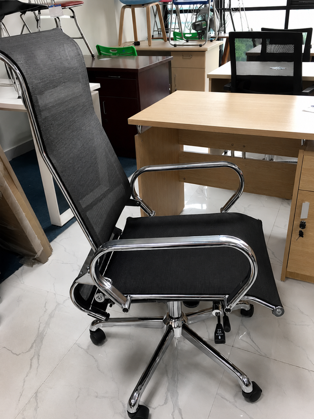 H&igrave;nh ảnh thực tế Ghế lưới cao cấp GL320