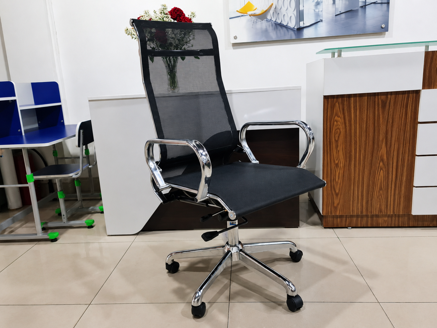 H&igrave;nh ảnh thực tế Ghế lưới cao cấp GL320