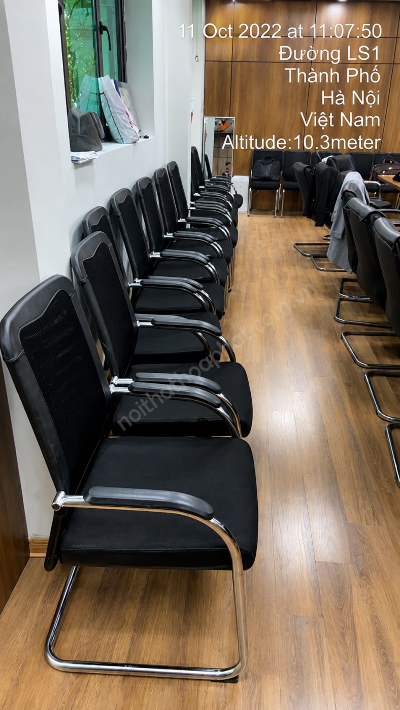 h&igrave;nh ảnh thực tế ghế họp tựa lưới GL411