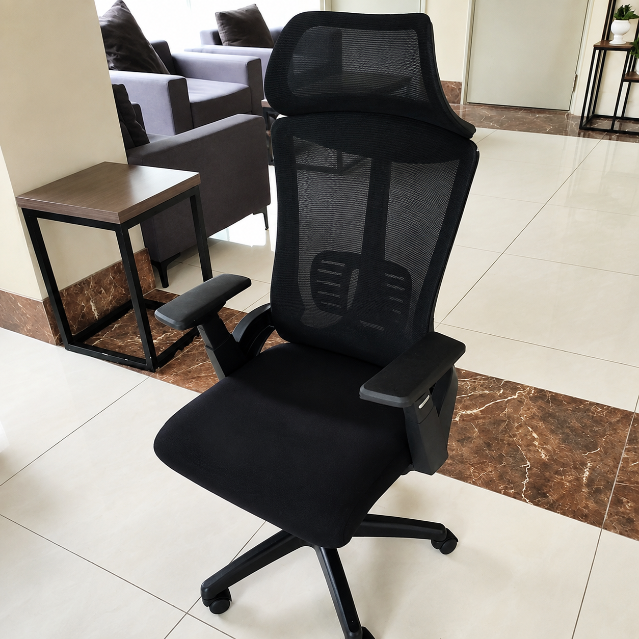 Hình ảnh thực tế Ghế lưới cao cấp GL338 Hòa Phát