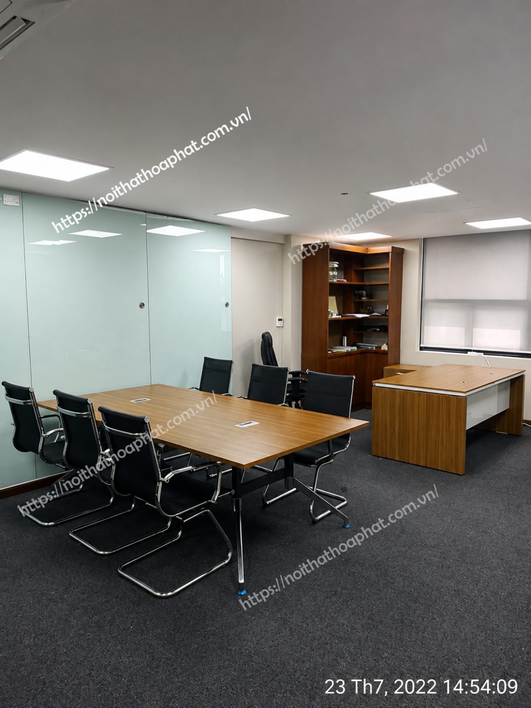 Hình ảnh thực tế Ghế họp chân quỳ GL403