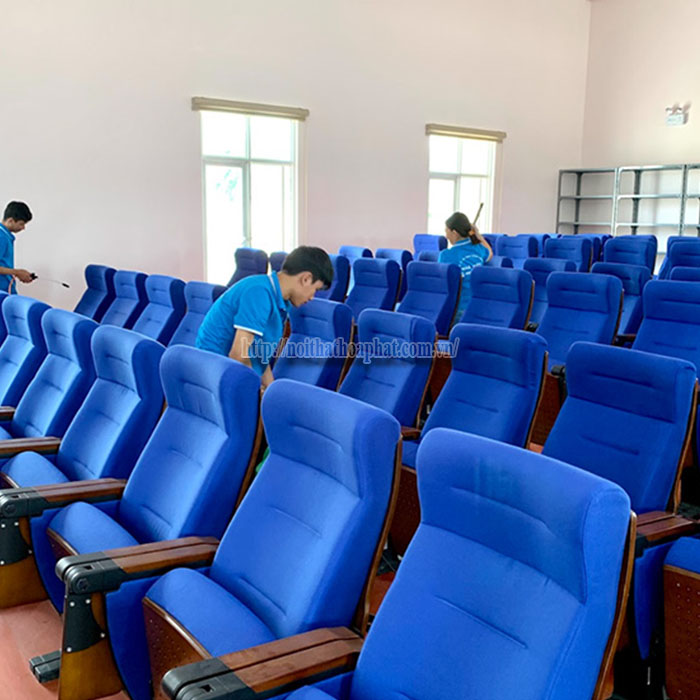 bảo trì ghế hội trường định kỳ thế nào-1 bảo trì ghế hội trường định kỳ thế nào-1