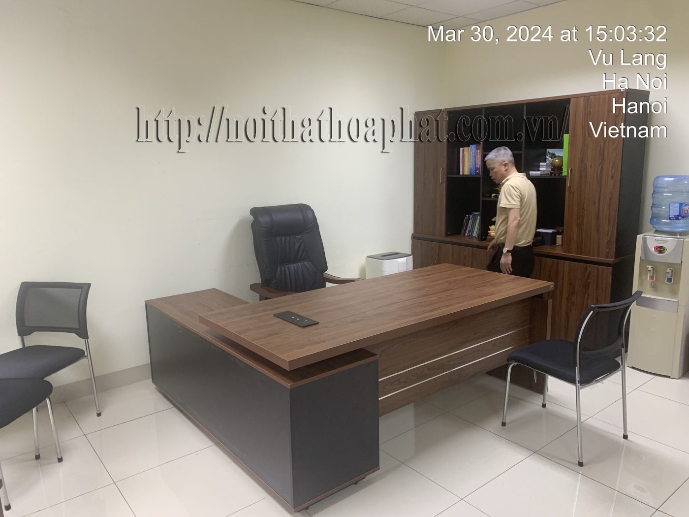 Hình ảnh thực tế bàn giám đốc Hòa Phát LUXB2018V3 Hình ảnh thực tế bàn giám đốc Hòa Phát LUXB2018V3