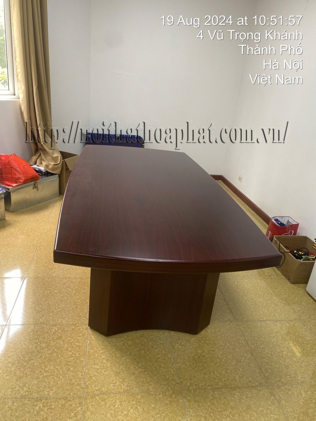 Hình ảnh thục tế bàn họp sơn PU Hòa Phát CT2412H2 Hình ảnh thục tế bàn họp sơn PU Hòa Phát CT2412H2