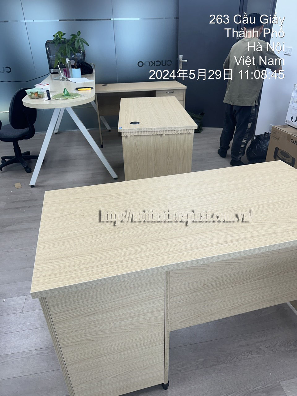 Hình ảnh thực tế bàn nhân viên AT120SHL3C Hình ảnh thực tế bàn nhân viên AT120SHL3C