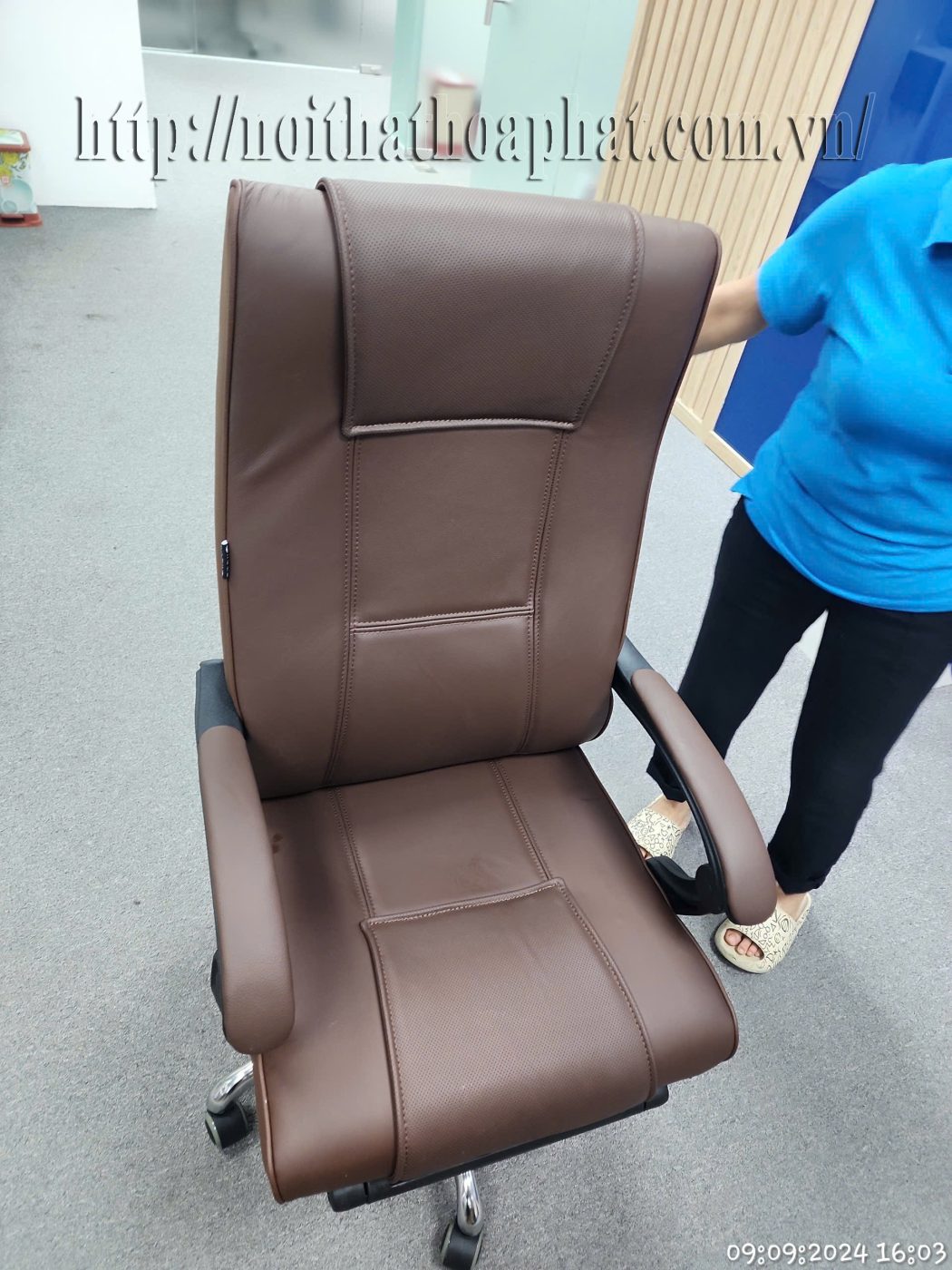 H&igrave;nh ảnh thực tế ghế da cao cấp H&ograve;a Ph&aacute;t SG920-1