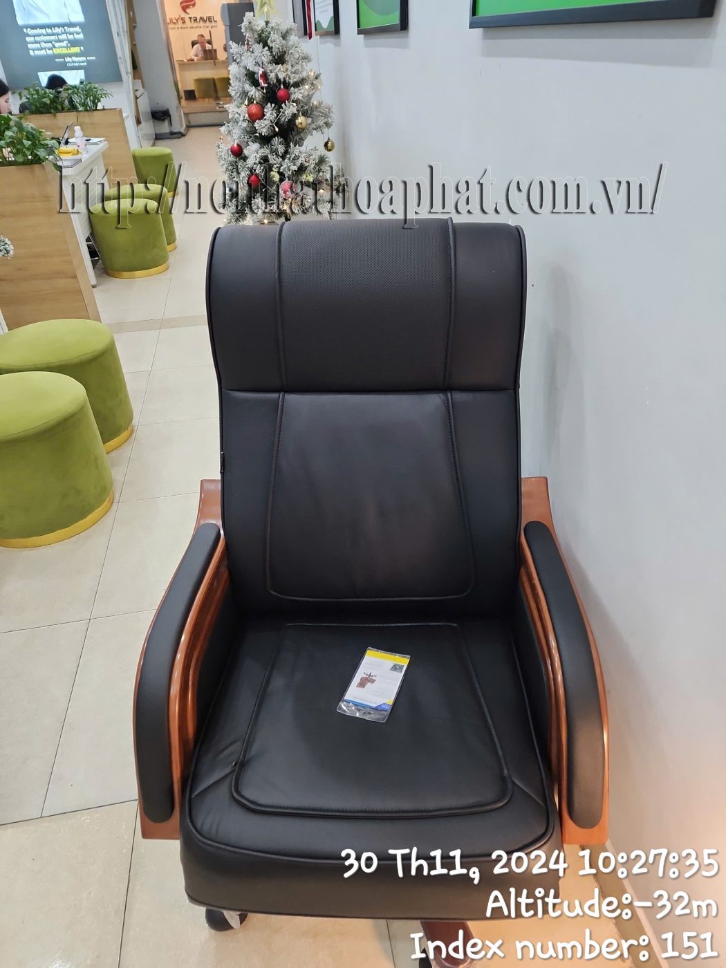 Hình ảnh thực tế ghế da cao cấp Hòa Phát TQ12-2 Hình ảnh thực tế ghế da cao cấp Hòa Phát TQ12-2