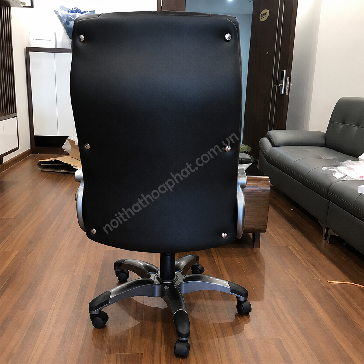 Ghế SG913 H&ograve;a Ph&aacute;t thực tế &ndash; Thiết kế sang trọng cho ph&ograve;ng gi&aacute;m đốc