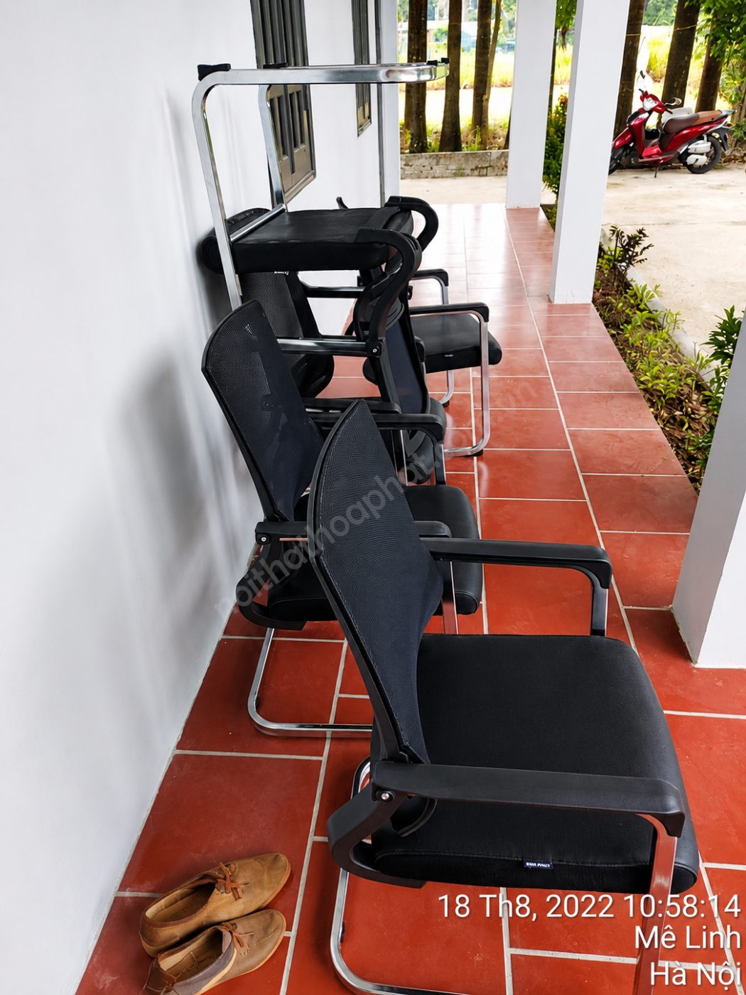 H&igrave;nh ảnh thực tế Ghế họp H&ograve;a Ph&aacute;t GL423
