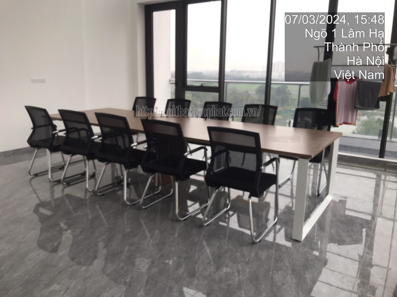 Hình ảnh thực tế ghế lưới phòng họp GL425 Hình ảnh thực tế ghế lưới phòng họp GL425