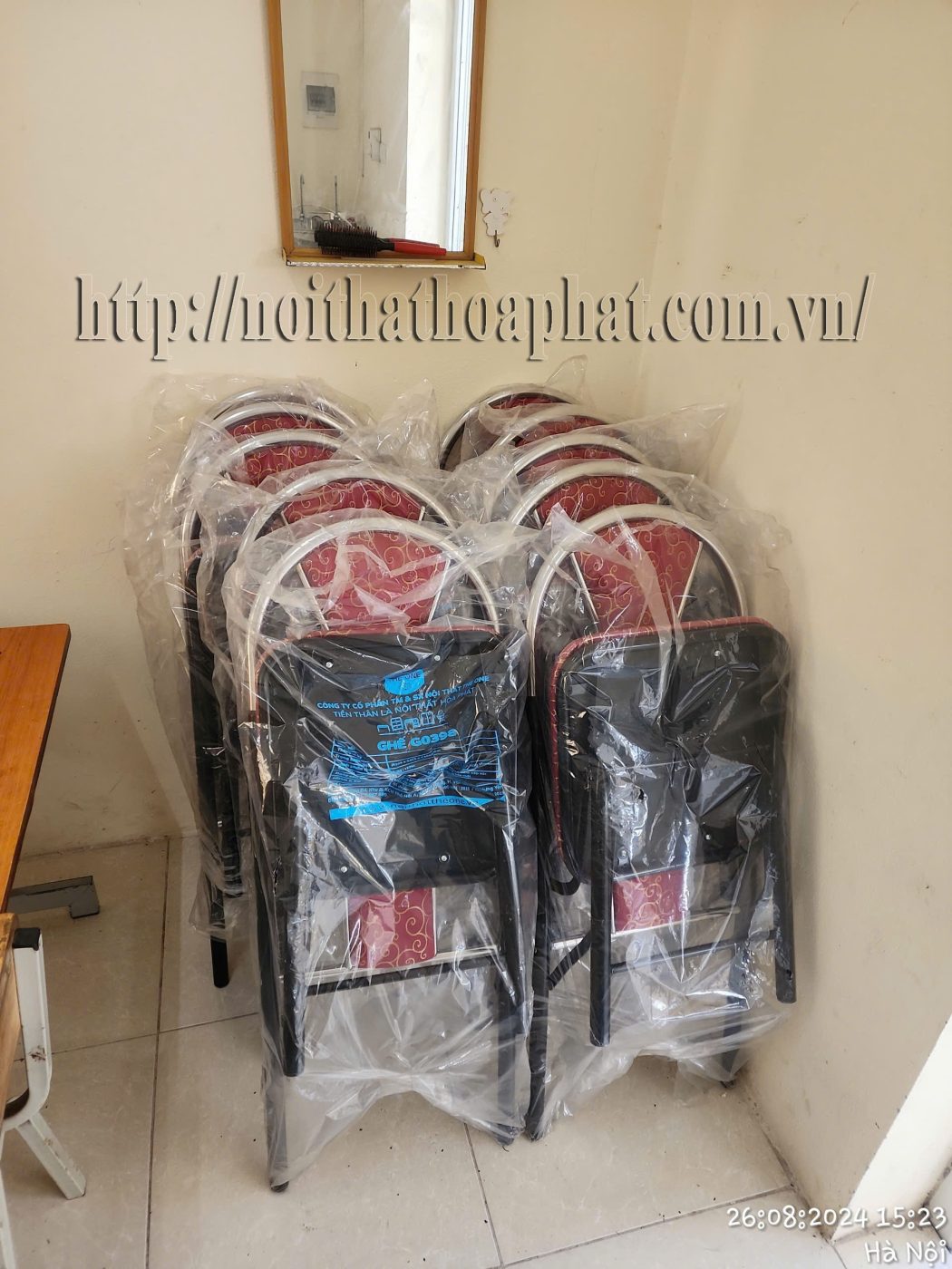 H&igrave;nh ảnh thực tế ghế nan gấp khung th&eacute;p G0398-1