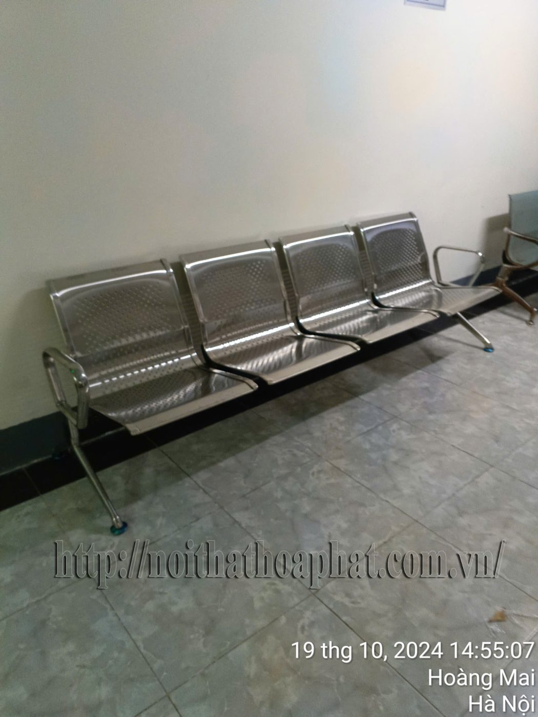 H&igrave;nh ảnh thực tế ghế ph&ograve;ng chờ inox GPC04I-4-5