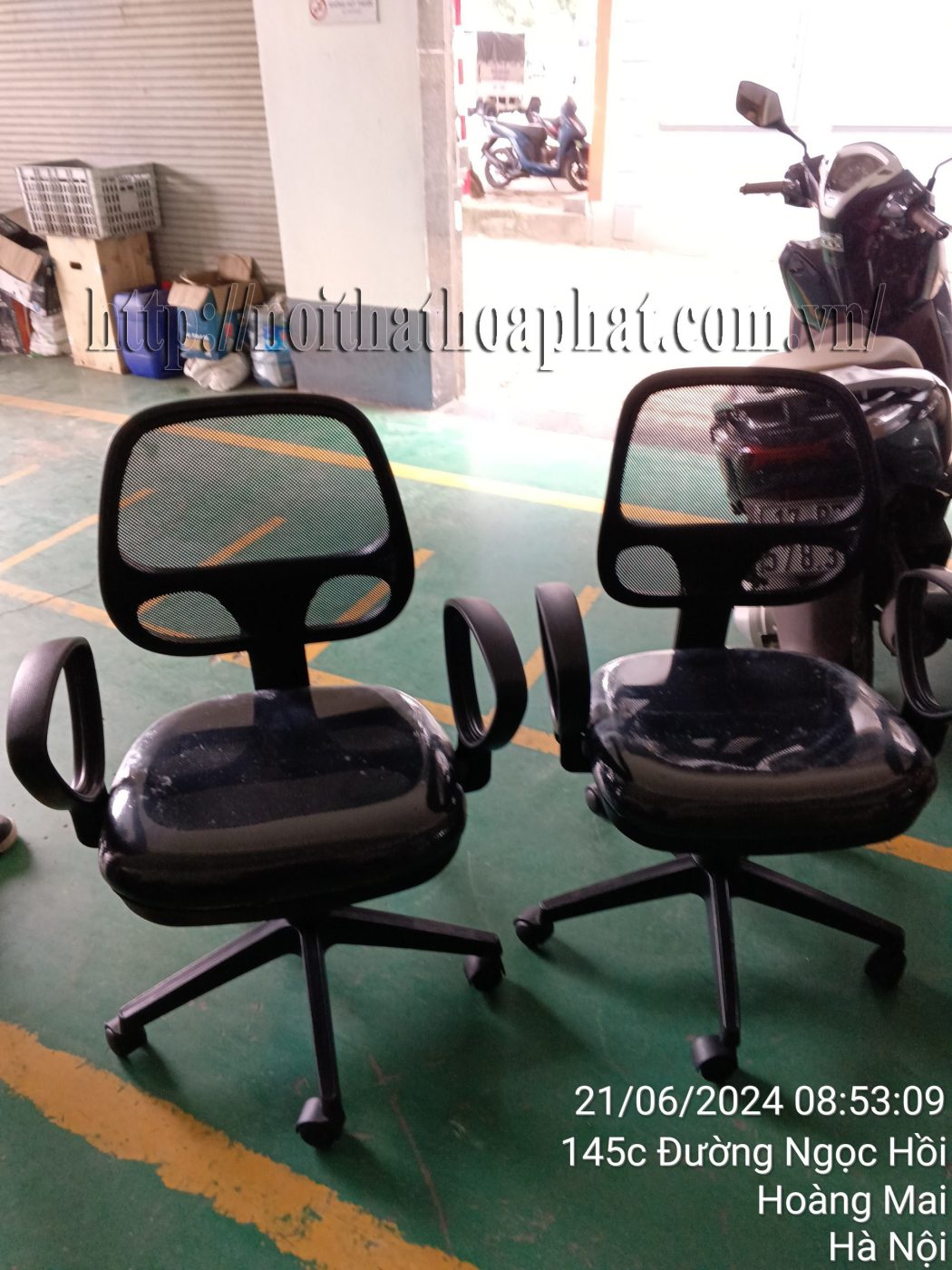 Hình ảnh thực tế ghế xoay lưới chuyên viên Hòa Phát GL101B Hình ảnh thực tế ghế xoay lưới chuyên viên Hòa Phát GL101B