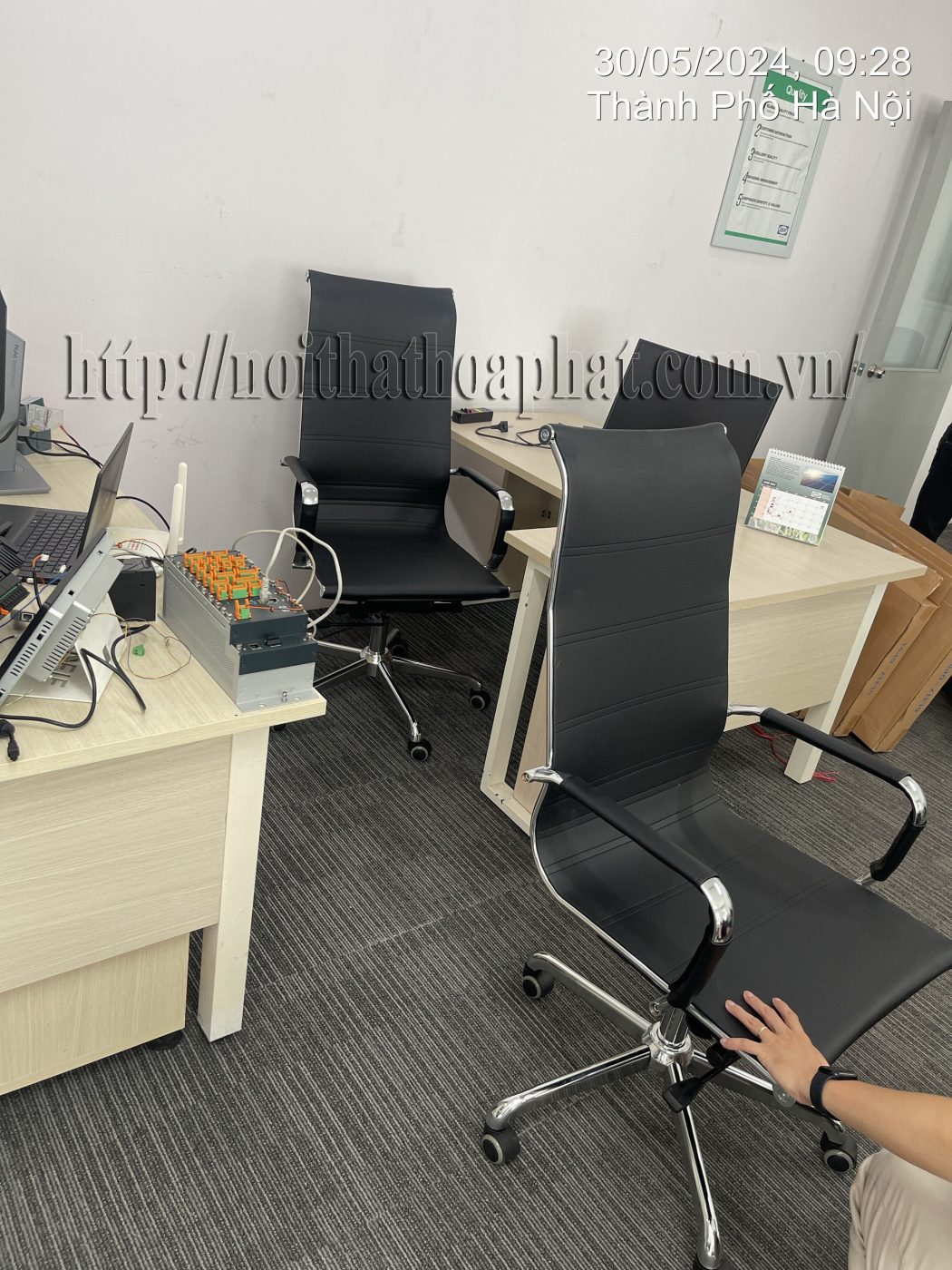 Hình ảnh thực tế ghế xoay văn phòng GL317 Hình ảnh thực tế ghế xoay văn phòng GL317