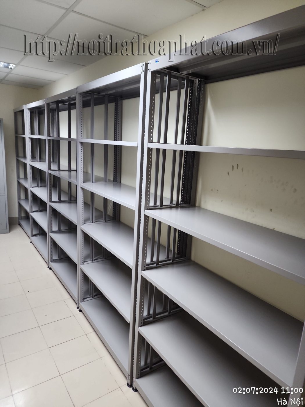 H&igrave;nh ảnh thực tế gi&aacute; sắt thư viện GS1A-3