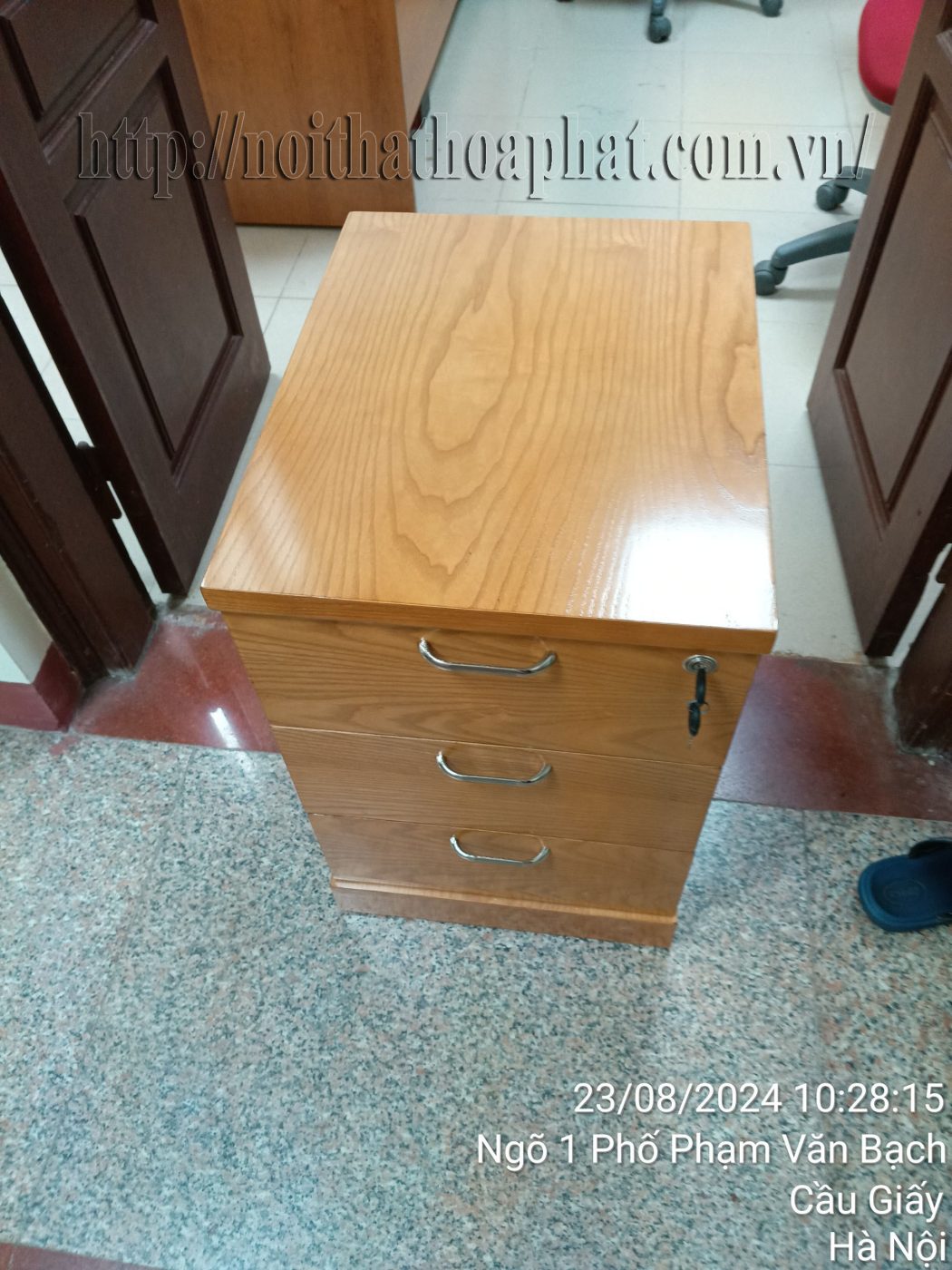 H&igrave;nh ảnh thực tế hộc cố định H&ograve;a Ph&aacute;t M3DV2