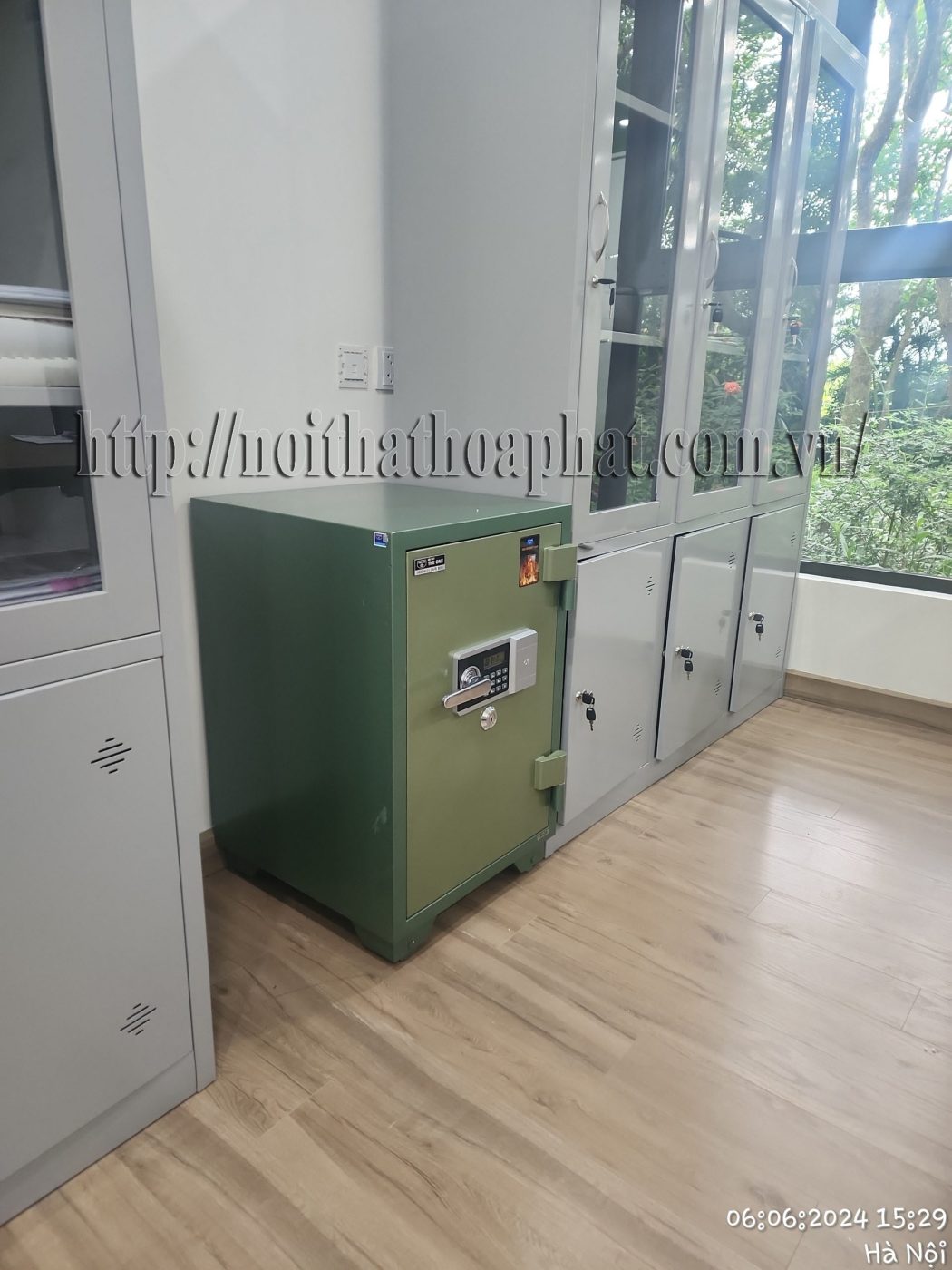 H&igrave;nh ảnh thực tế k&eacute;t sắt điện tử H&ograve;a Ph&aacute;t KS135K1DT