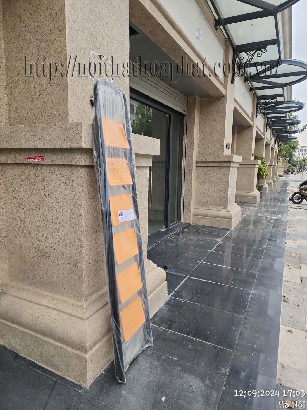 H&igrave;nh ảnh thực tế thang cấp 6 bậc T6B