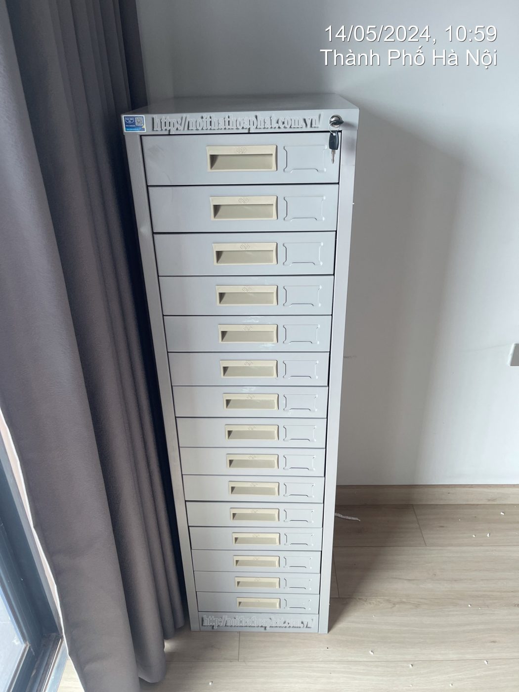 Hình ảnh thực tế tủ file tài liệu 15 ngăn TU15F Hình ảnh thực tế tủ file tài liệu 15 ngăn TU15F