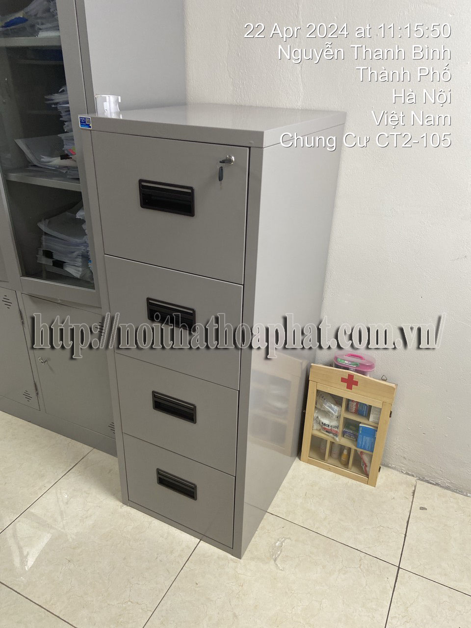 Hình ảnh thực tế tủ file tài liệu 4 ngăn TU4F Hình ảnh thực tế tủ file tài liệu 4 ngăn TU4F