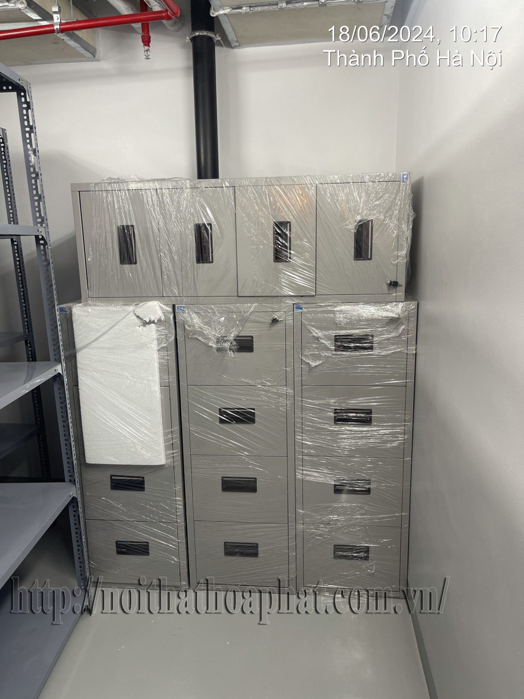 Hình ảnh thực tế tủ file tài liệu 4 ngăn TU4F-2 Hình ảnh thực tế tủ file tài liệu 4 ngăn TU4F-2