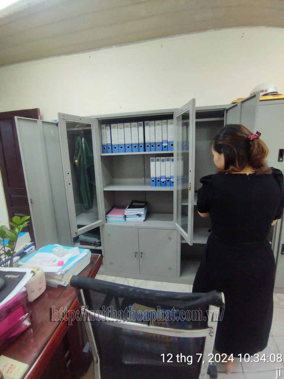 Hình ảnh thực tế tủ hồ sơ sắt Hòa Phát TU09K8CK Hình ảnh thực tế tủ hồ sơ sắt Hòa Phát TU09K8CK