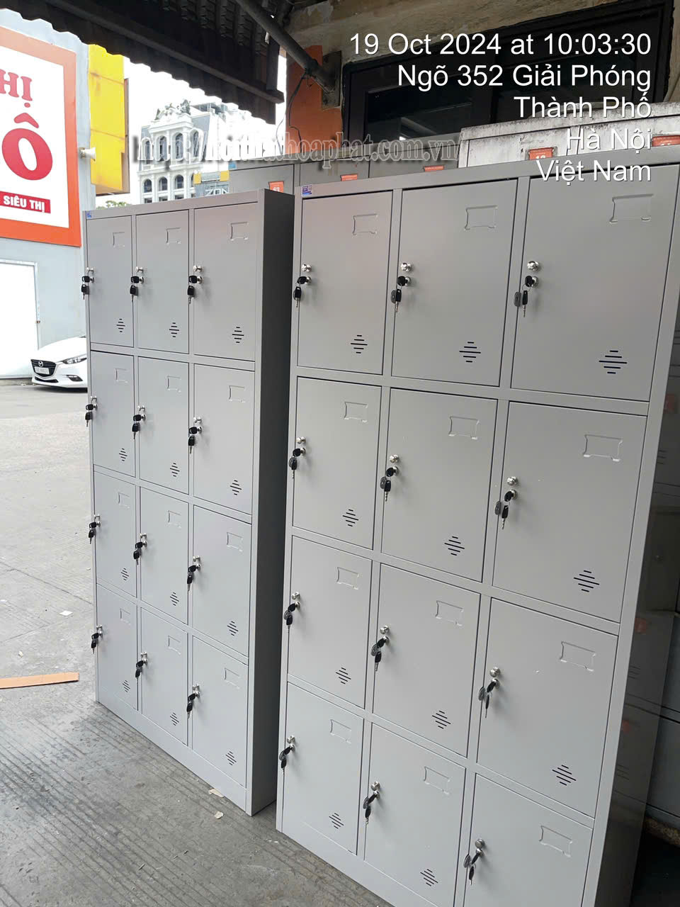 H&igrave;nh ảnh thực tế tủ locker 12 ngăn TU984-3K-2
