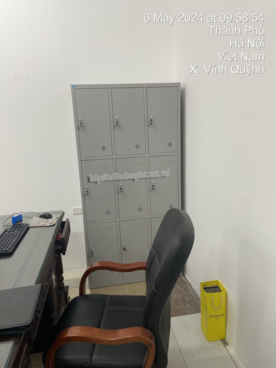 Hình ảnh thực tế tủ locker 9 ngăn TU983-3K Hình ảnh thực tế tủ locker 9 ngăn TU983-3K