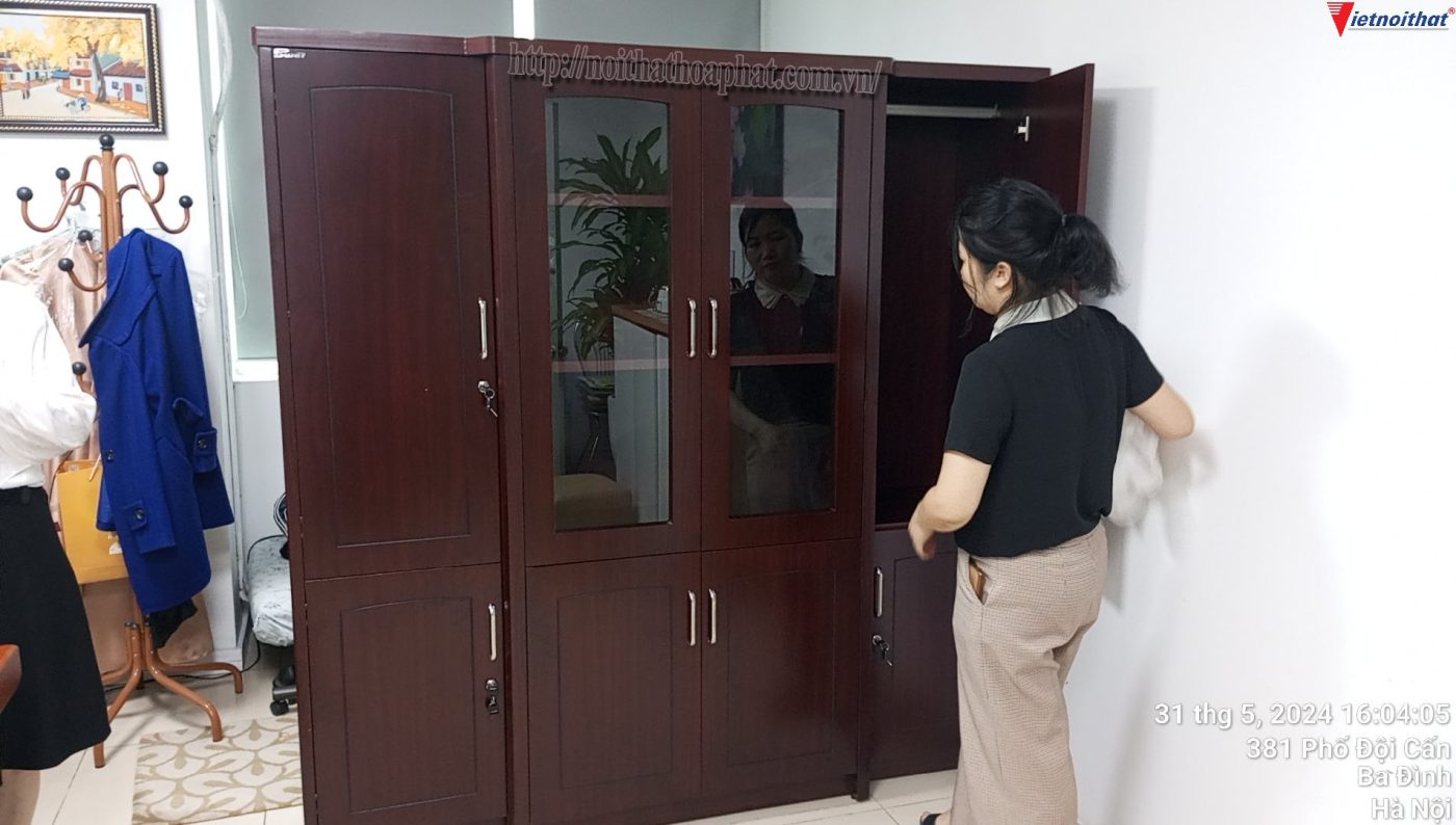 Hình ảnh thực tế tủ tài liệu DC1850H9 Hình ảnh thực tế tủ tài liệu DC1850H9
