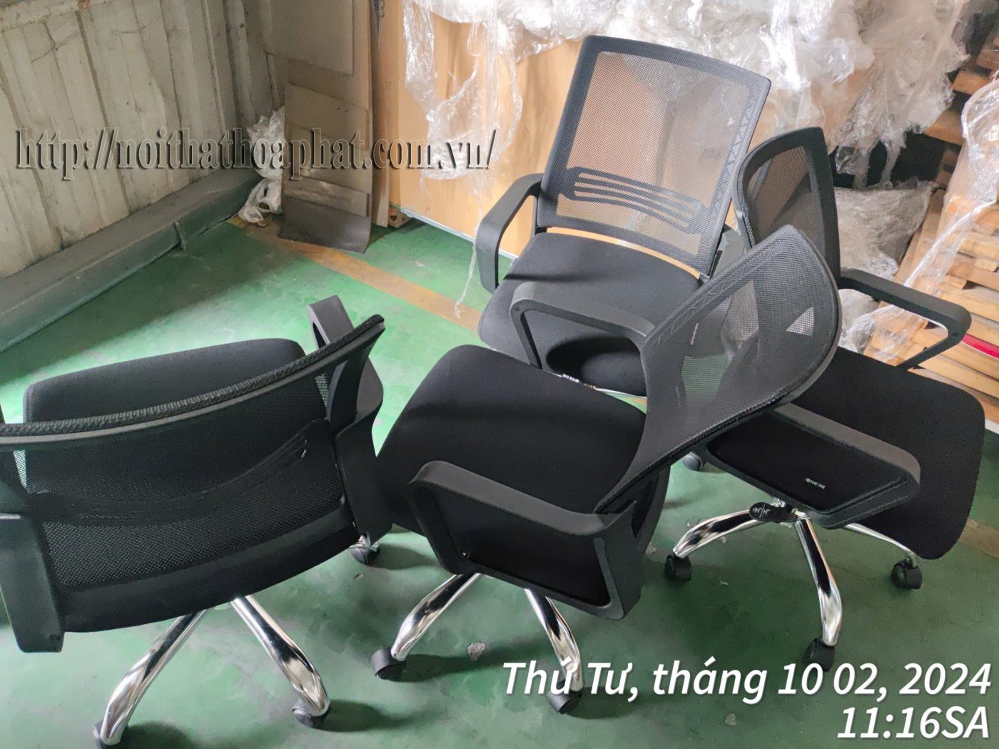 H&igrave;nh ảnh thực tế ghế lưới văn ph&ograve;ng GL119R-3