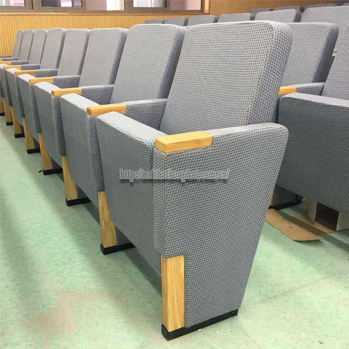 mua ghế hội trường số lượng lớn c&oacute; giảm gi&aacute; kh&ocirc;ng-4